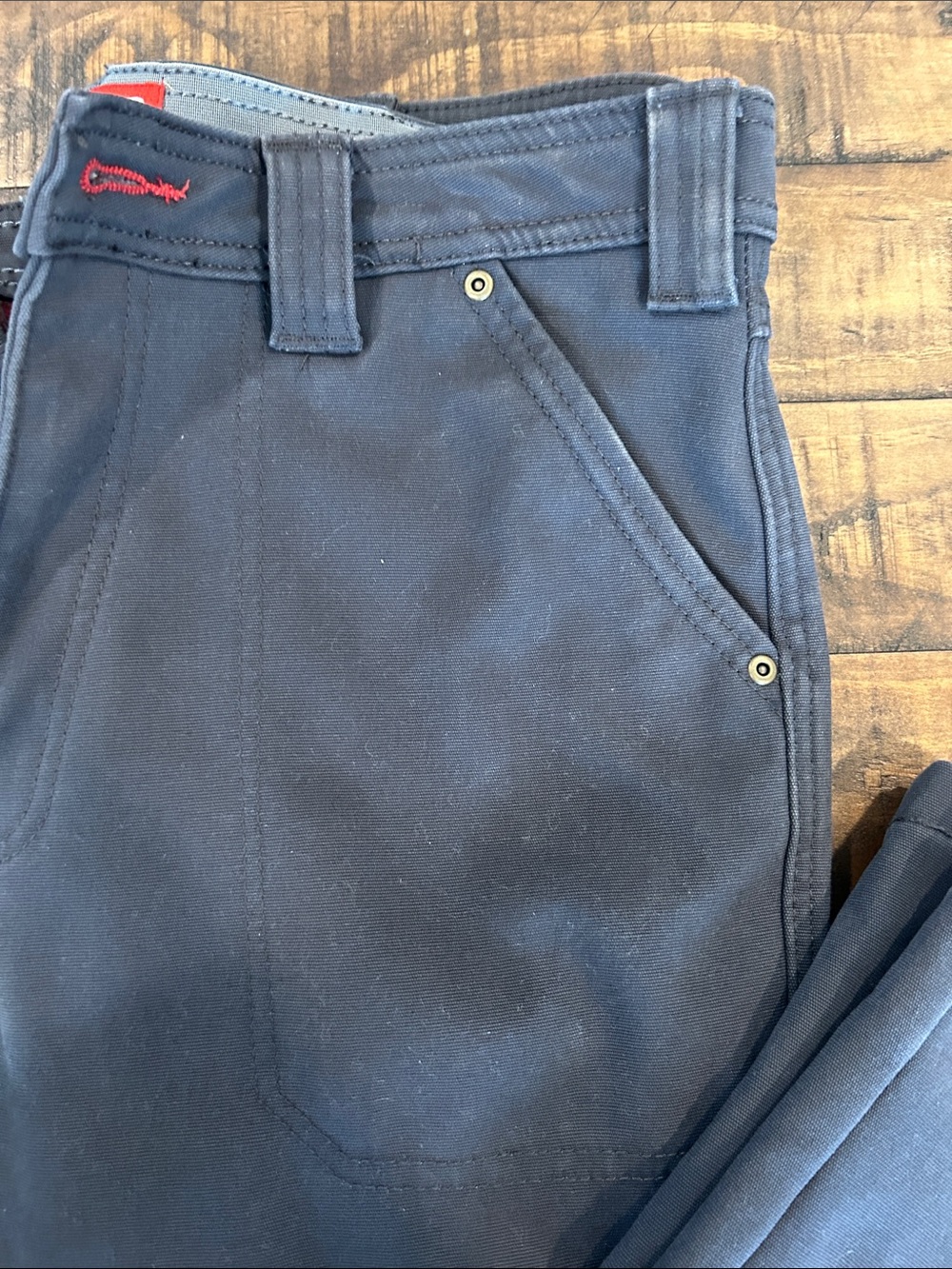 Coleman 34x32 Navy Cargo Pants with Red Plaid Lining - Picture 2 of 6